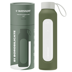 Szklana oliwkowa butelka w silikonowym etui Wessper 500 ml.