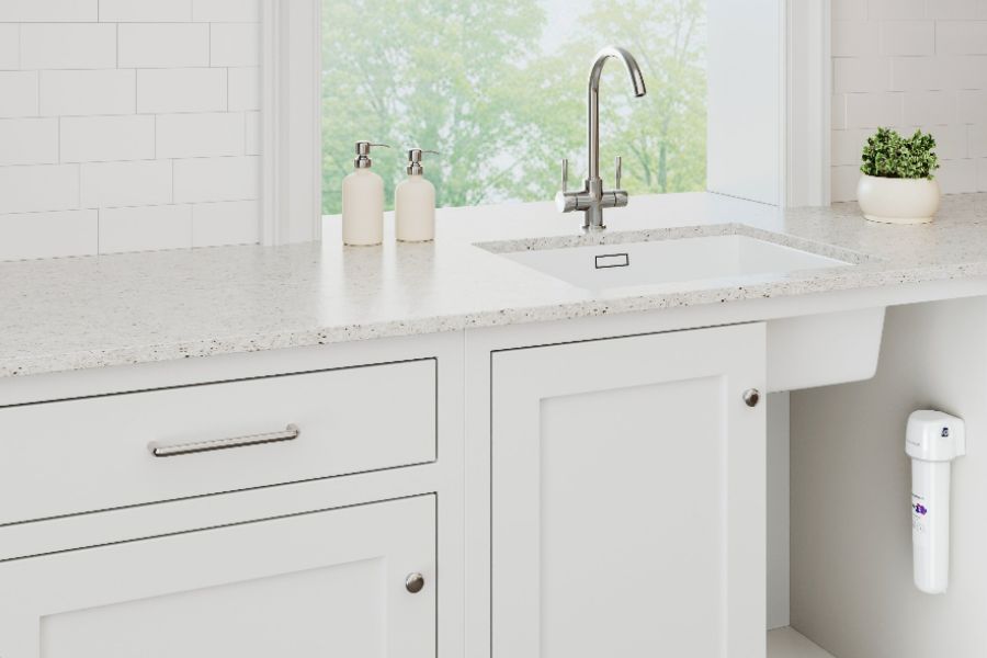 mały filtr do wody aquaphor solo pro