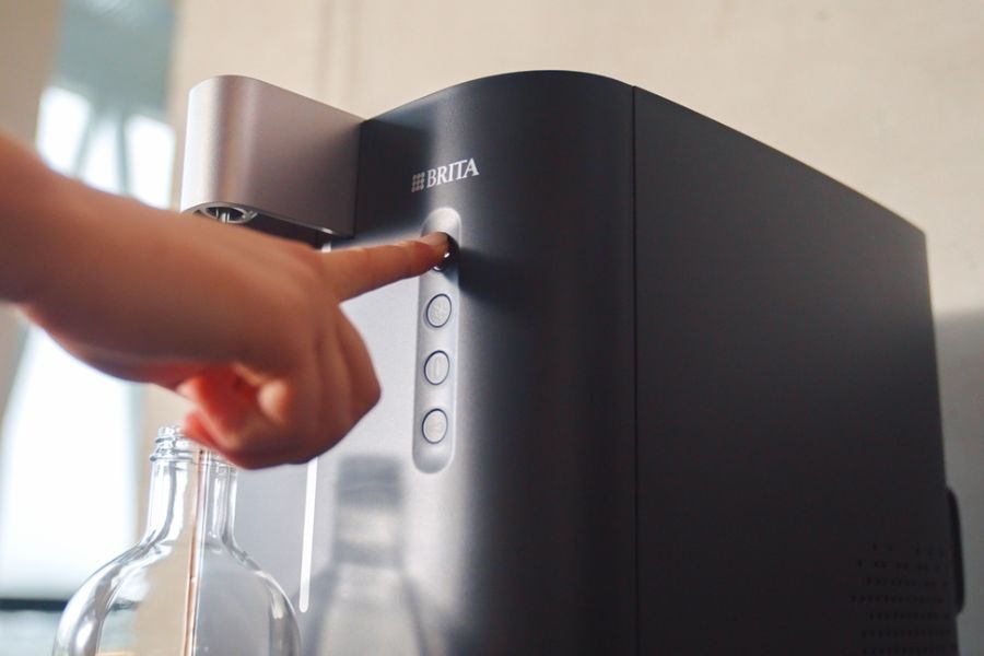 wybór wody w dystrybutorze brita top compact