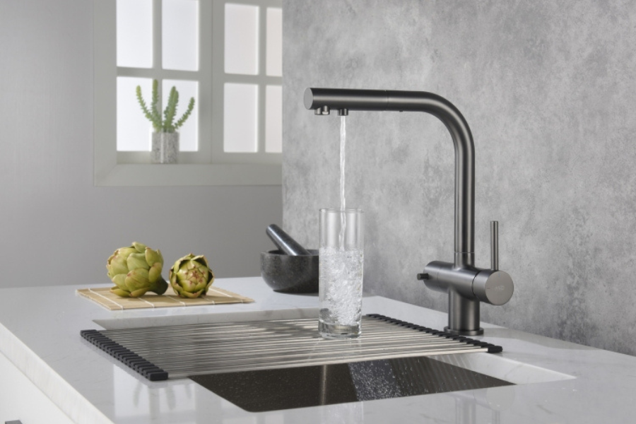 blue water bateria czterodrożna w kolorze grafitowym