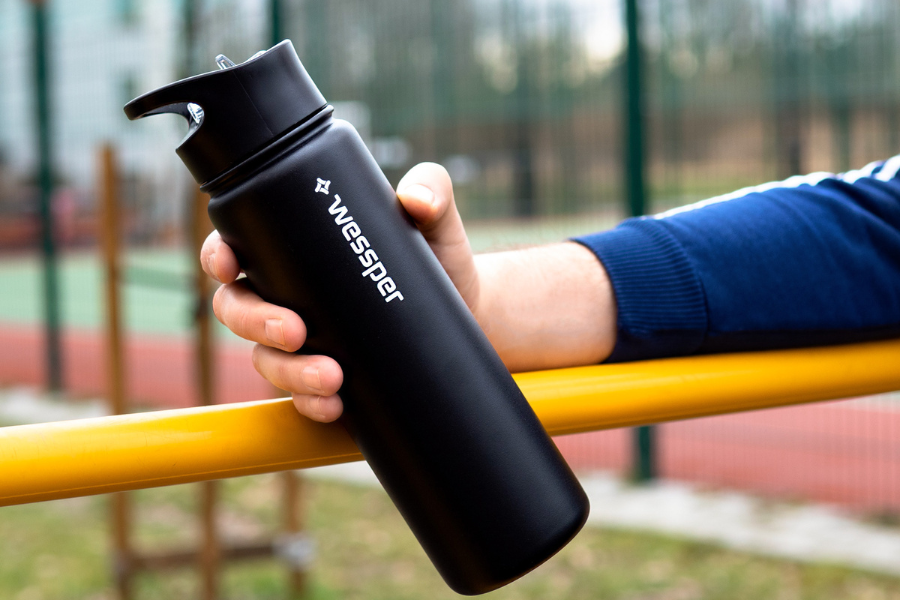 wessper butelka 700 ml czarna