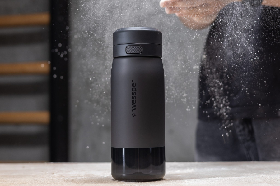 butelka filtrująca w kolorze czarnym wessper