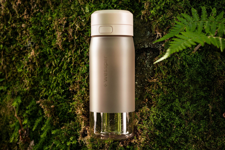 butelka filtrujaca wessper 500 ml w kolorze beżowym