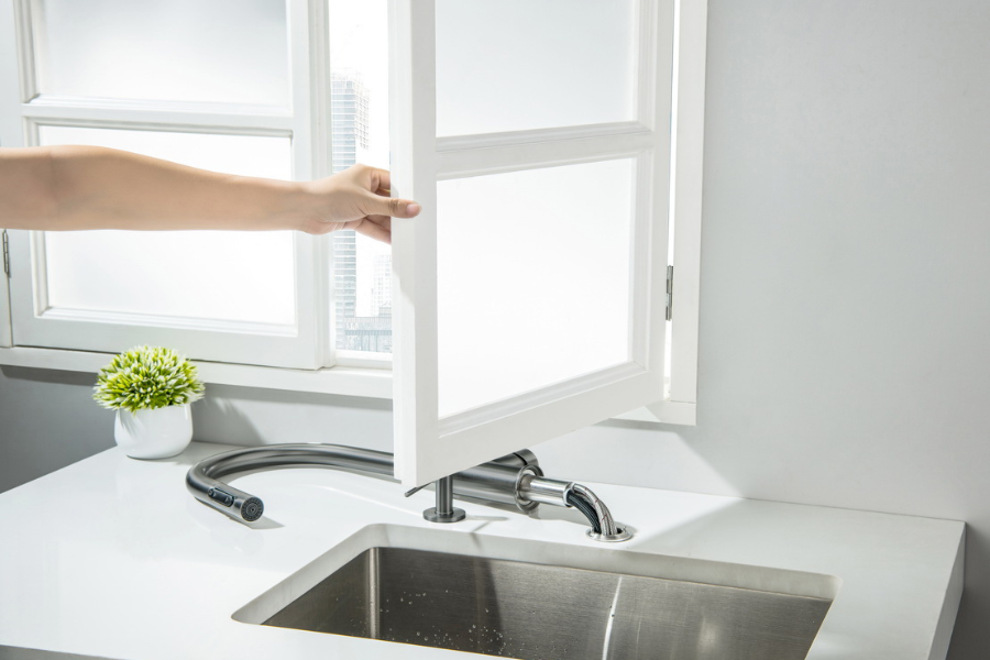 kran do kuchni z wyciąganą wylewką blue water