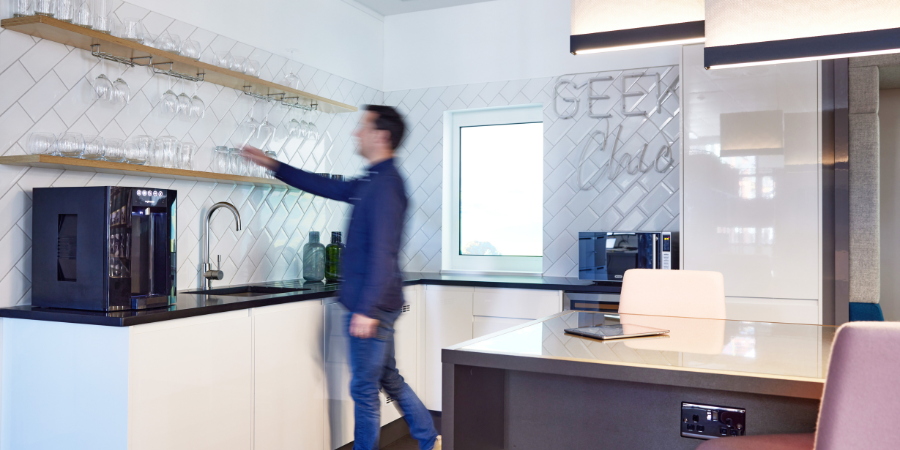 dystrybutor nablatowy