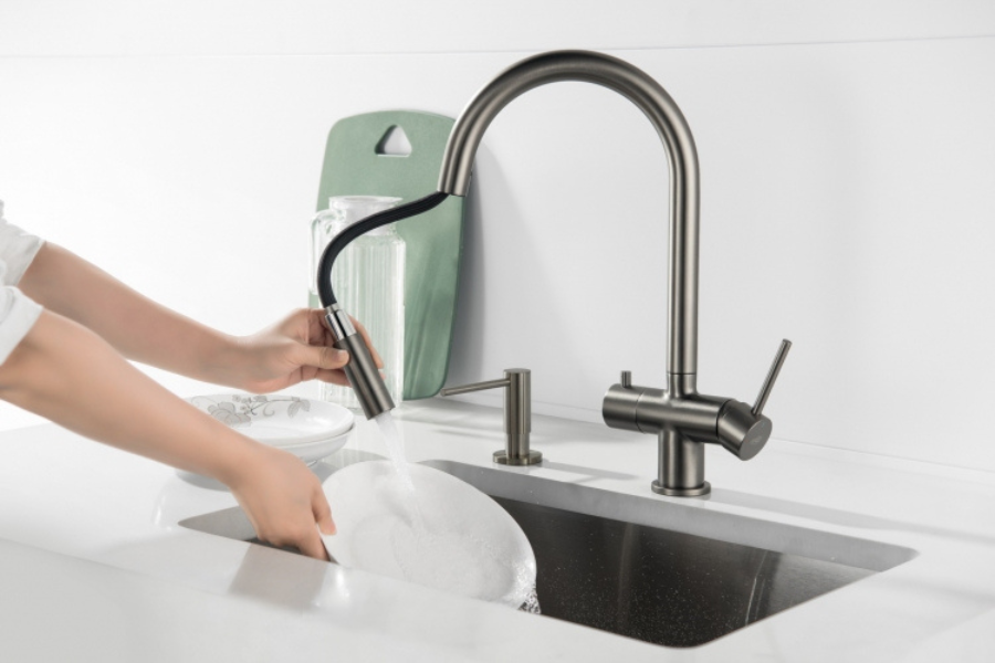 bateria grafit z podłączeniem filtra do wody